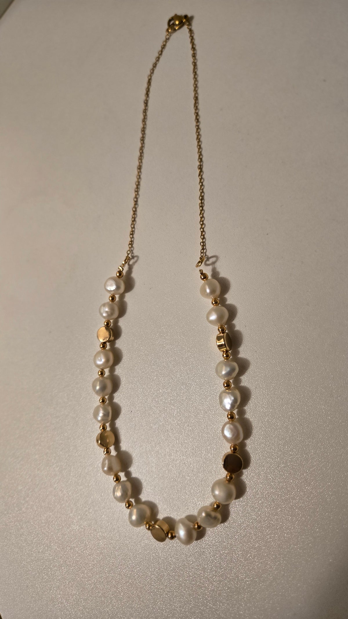Touch of Elegance Necklace with pearls and gold-tone accents, view 10