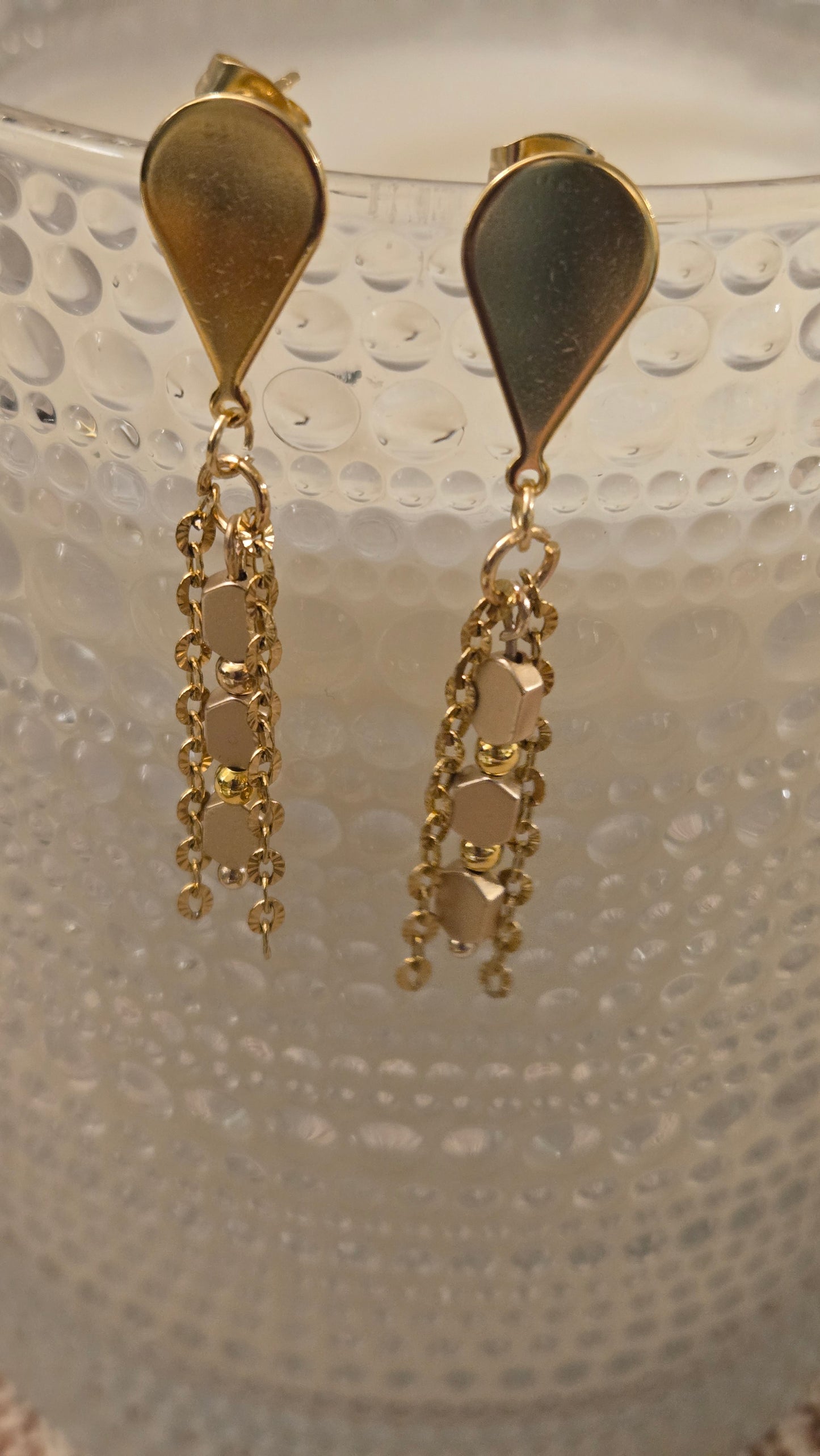 Golden Chain Elegance Earrings