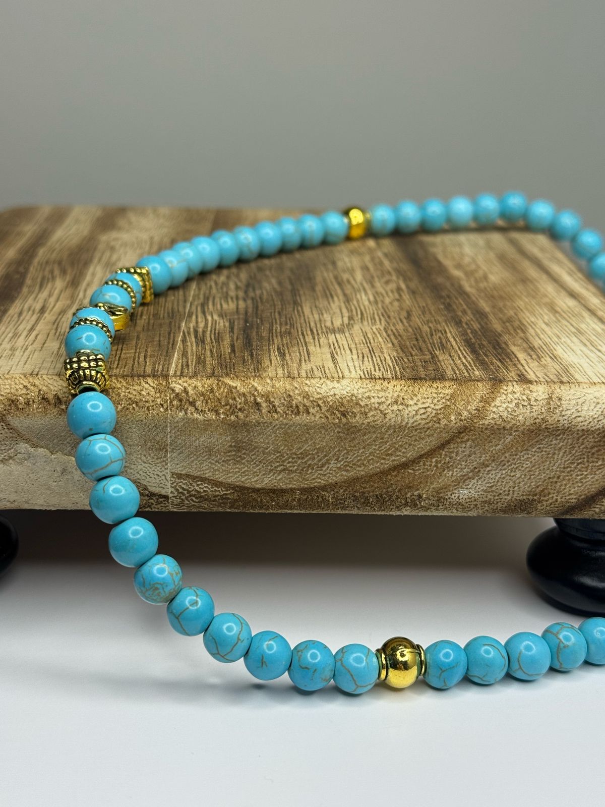Elegant Turquoise Necklace