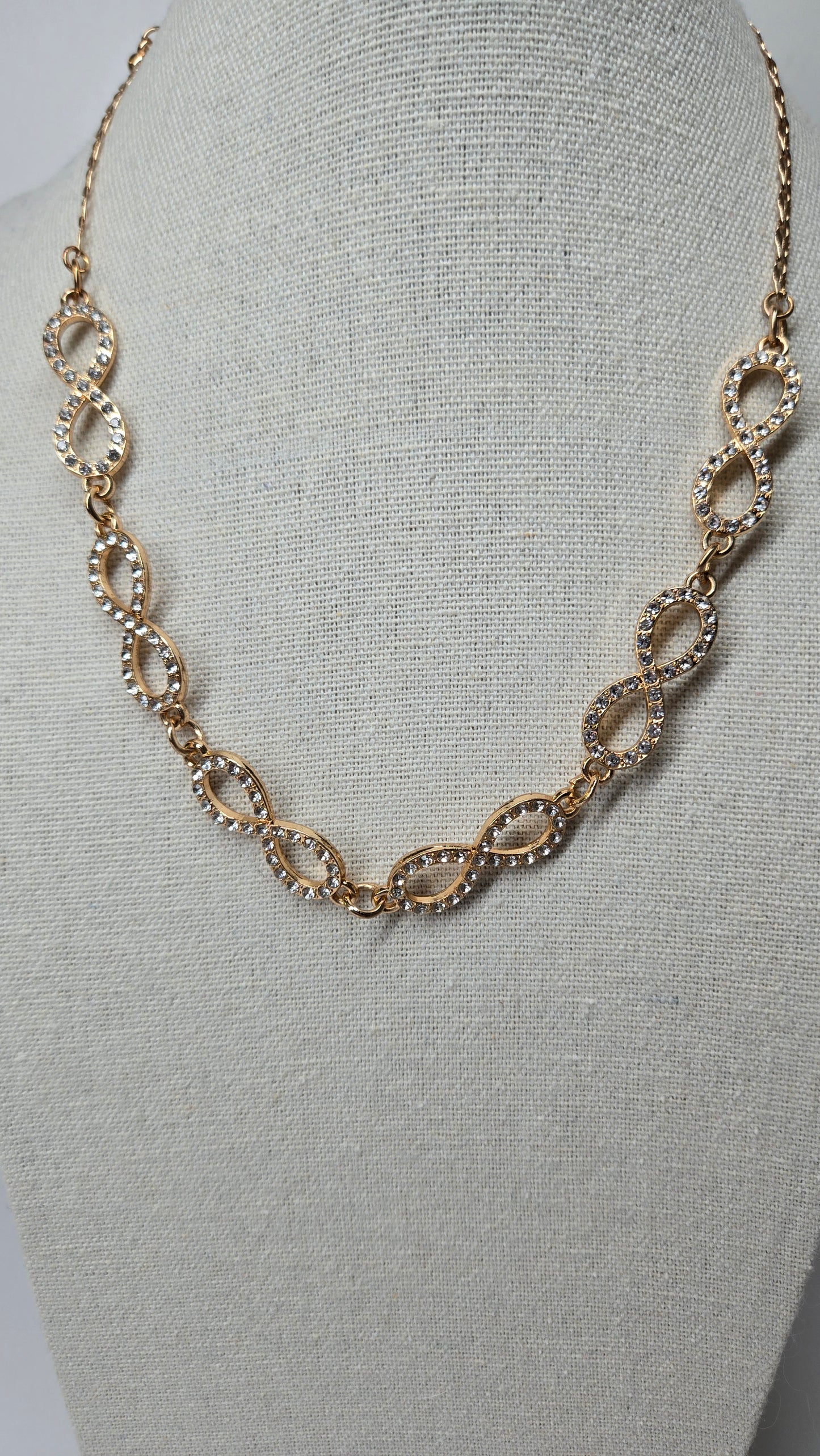 Eternal Shine Necklace ✨