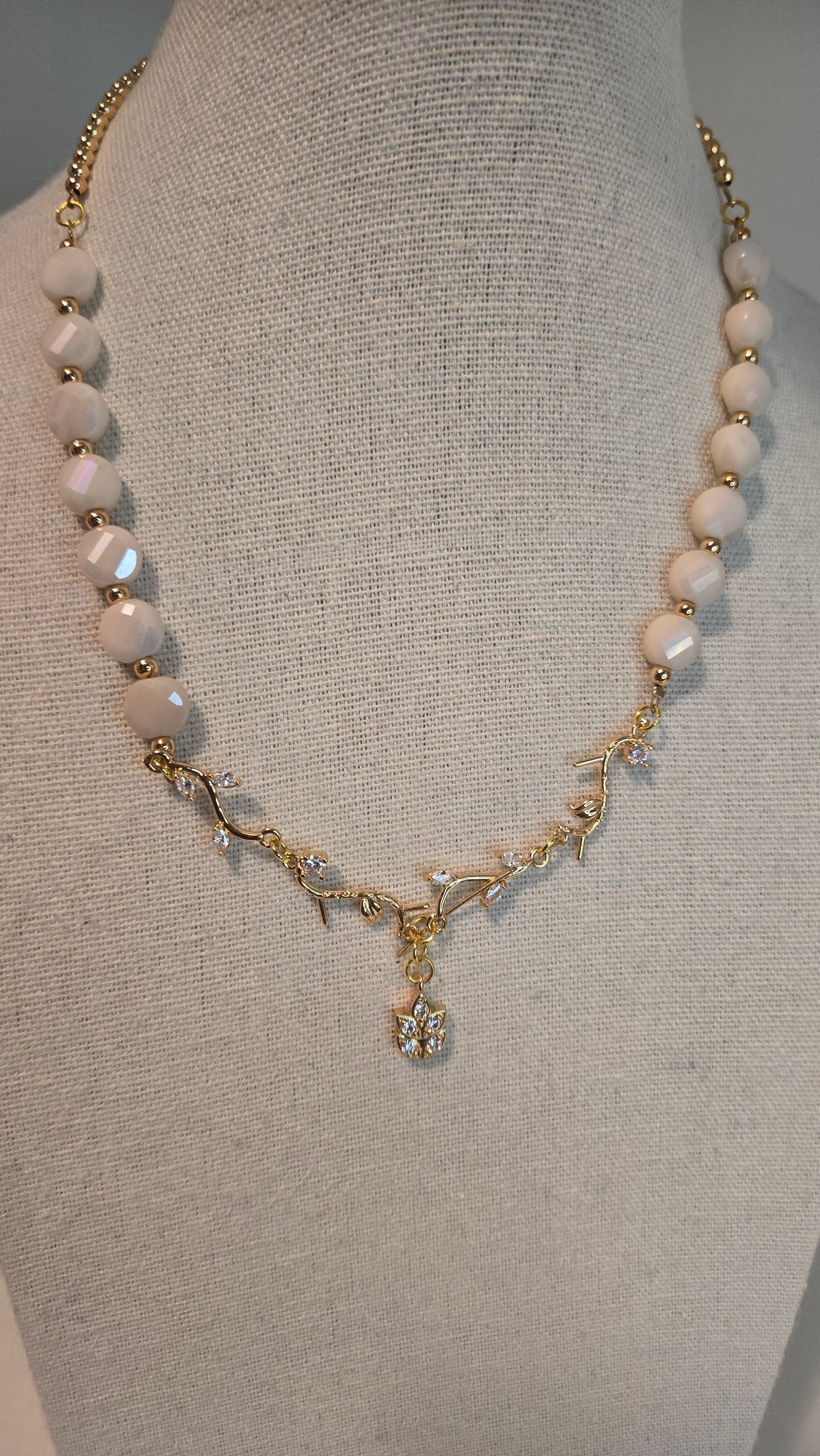 Elegant Pearl Branch Necklace with ivory pearls and gold accents