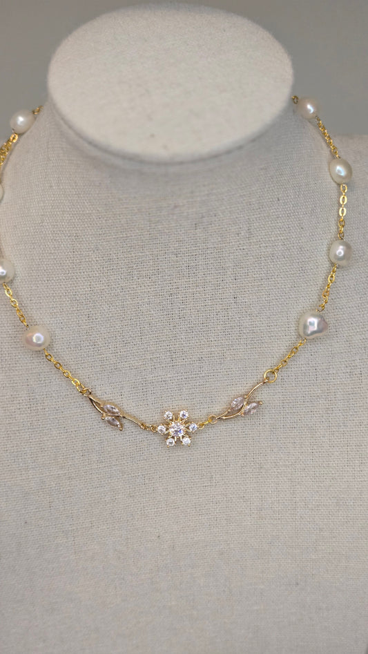 Floral Spark Necklace