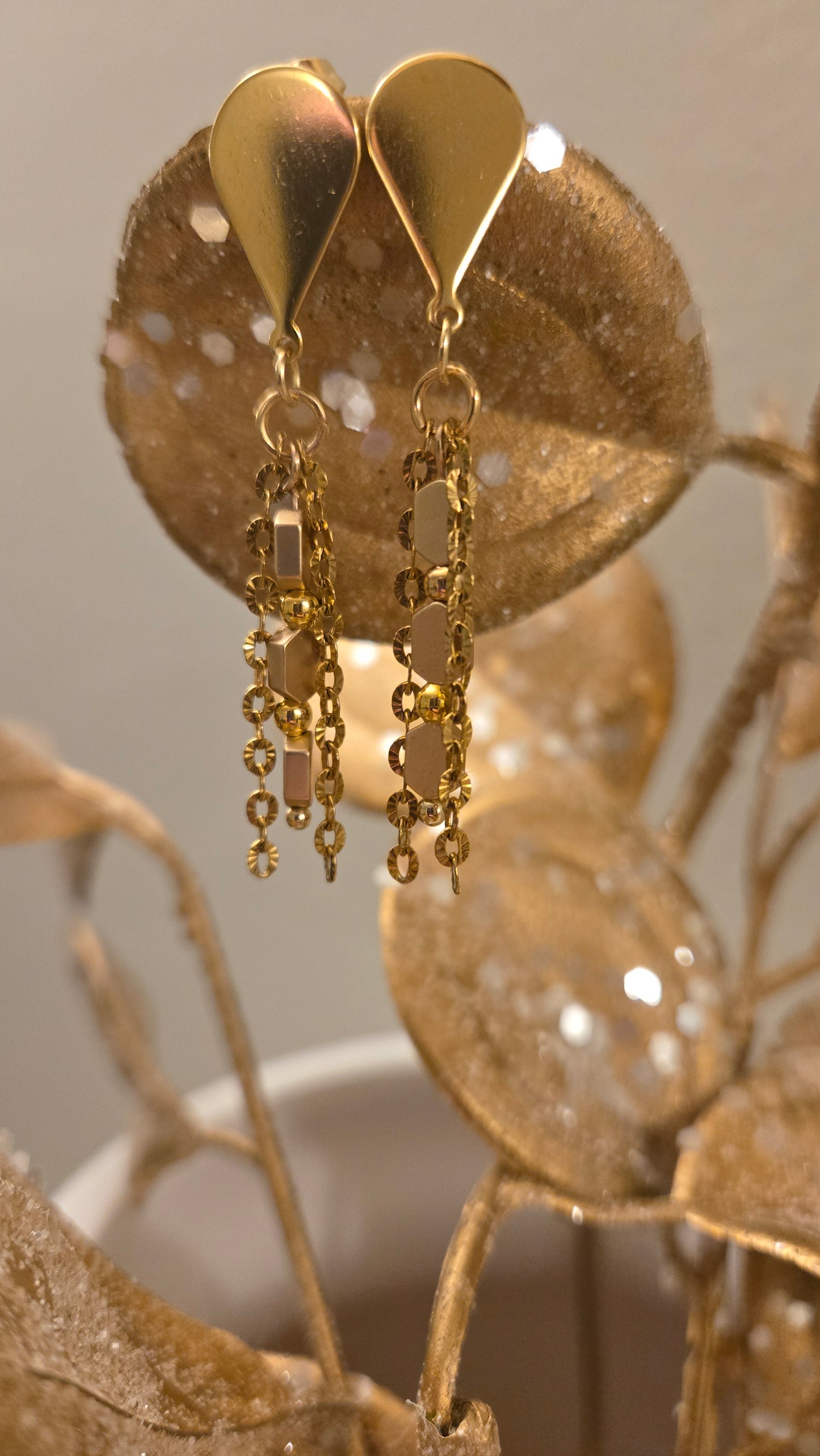 Golden Chain Elegance Earrings