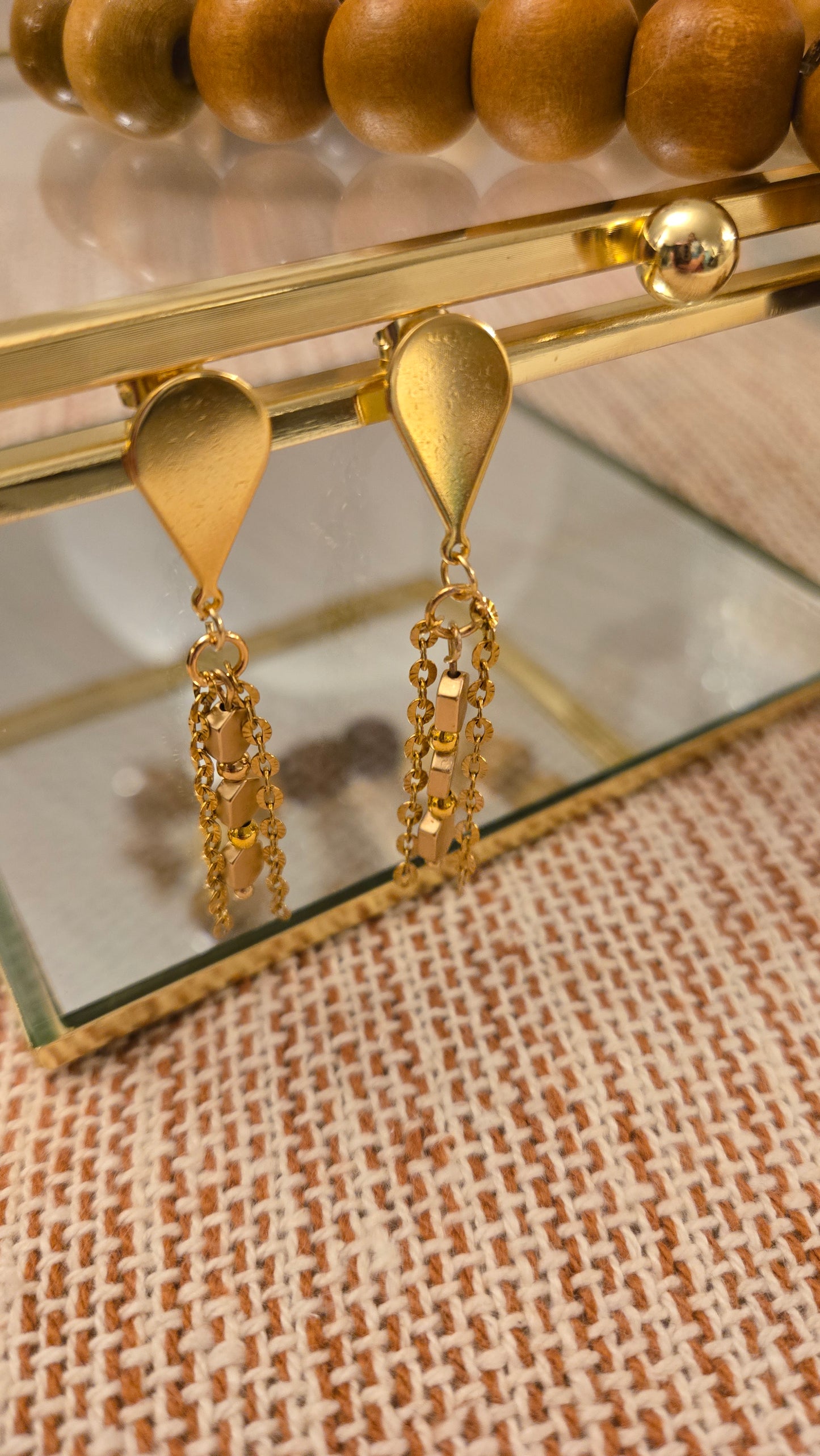 Golden Chain Elegance Earrings