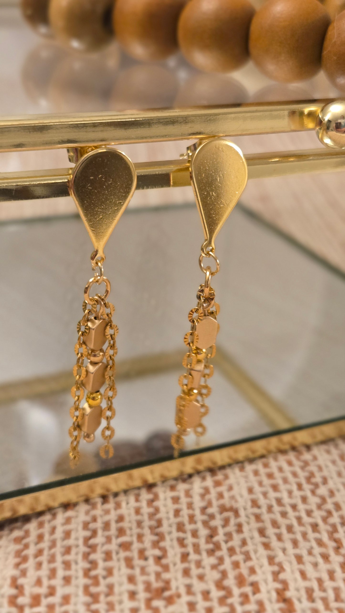 Golden Chain Elegance Earrings