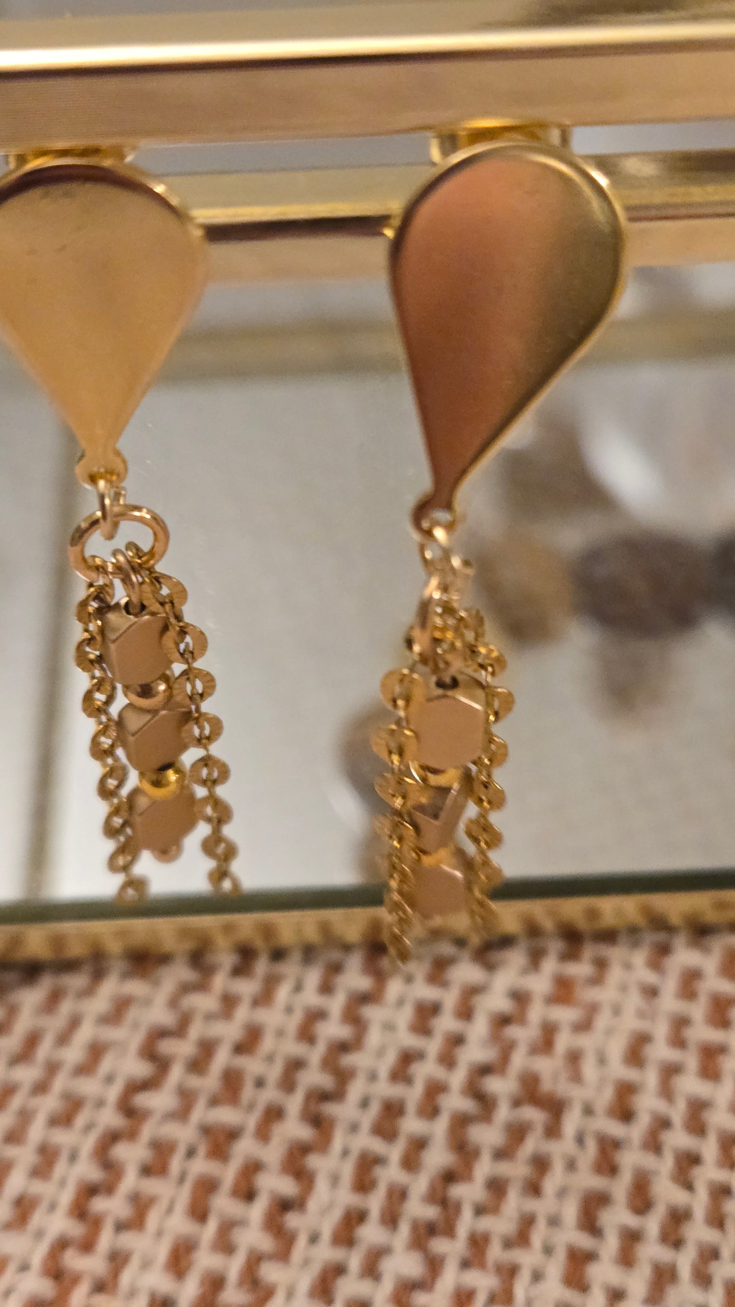Golden Chain Elegance Earrings