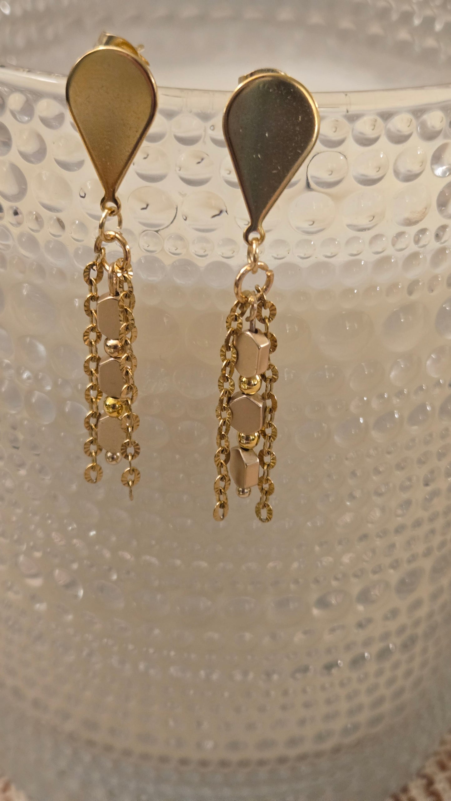 Golden Chain Elegance Earrings