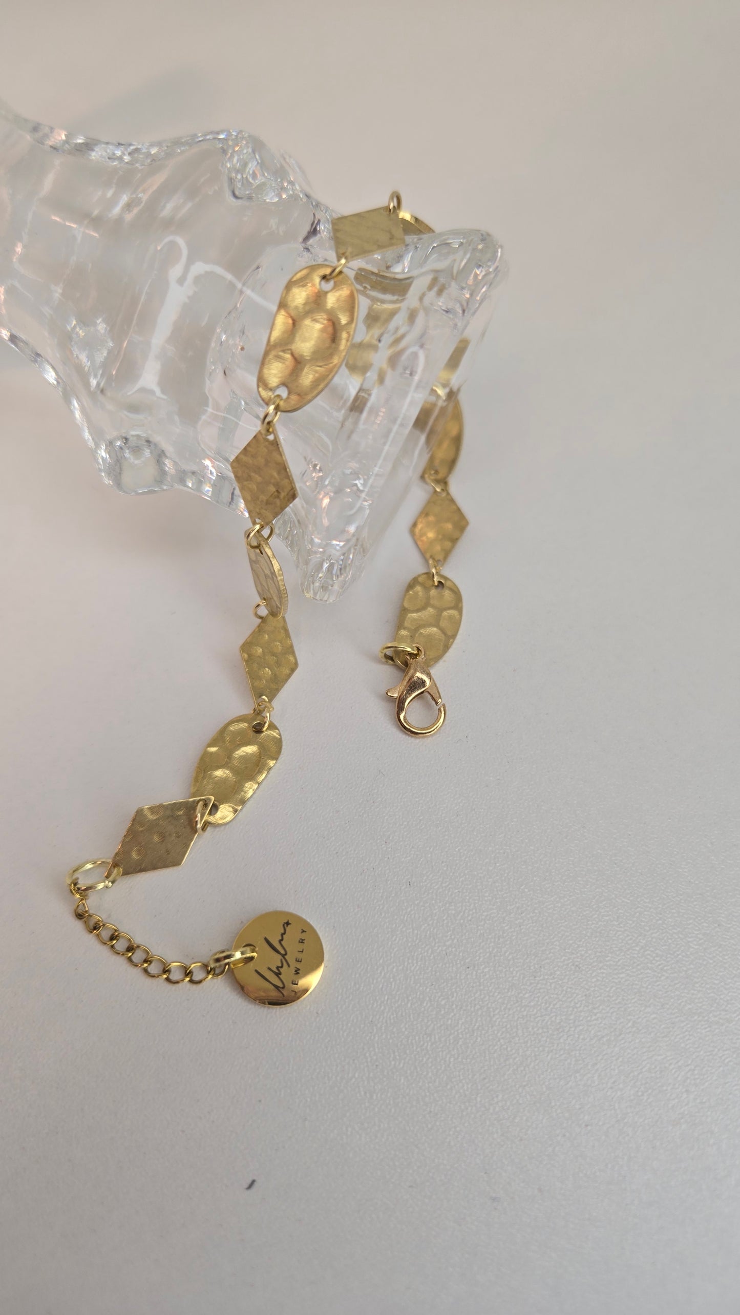 Golden Geometry Glow