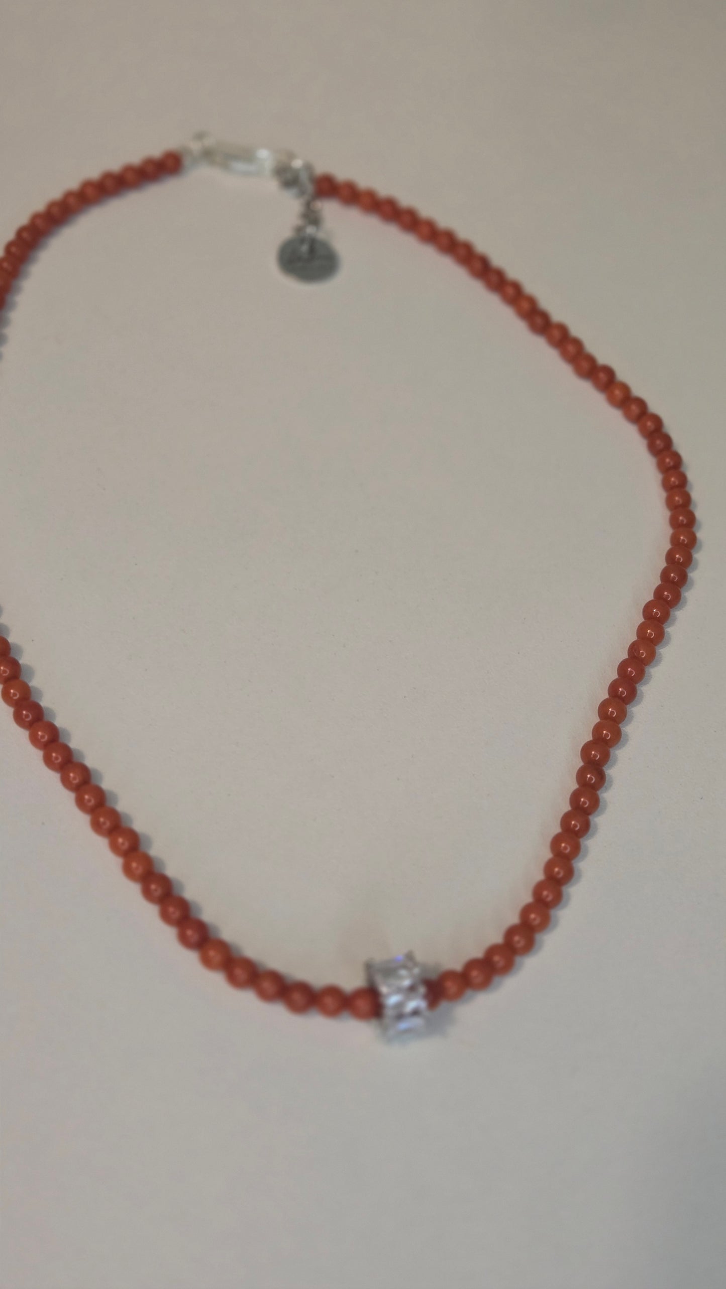 Sophisticated pearl and tiger eye bracelet, perfect as a unique gift for her.