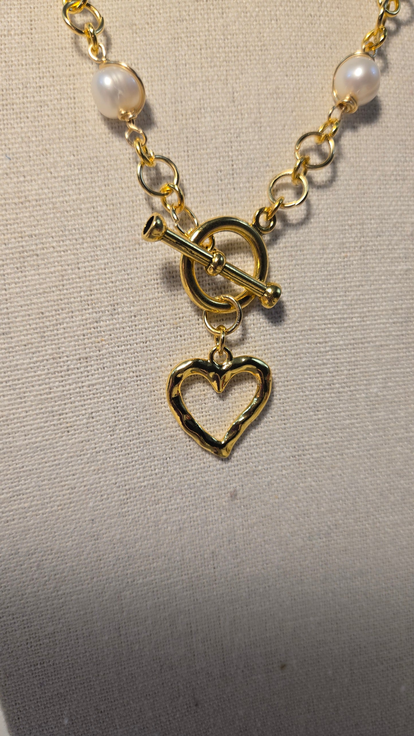Stunning Pearl & Opal Necklace on model - Image 5