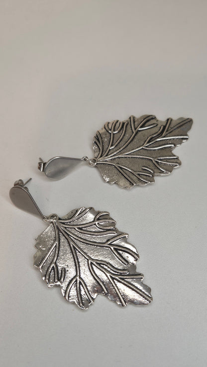 Silver Leaf Earrings laid flat, showing the detailed leaf veins, view 3