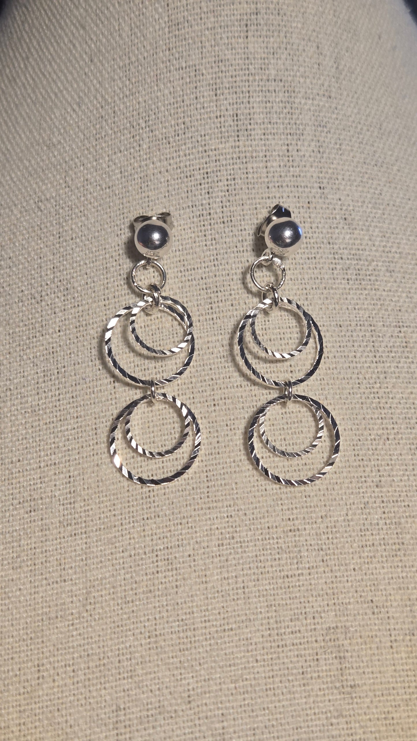 Silver Circle Elegance Set