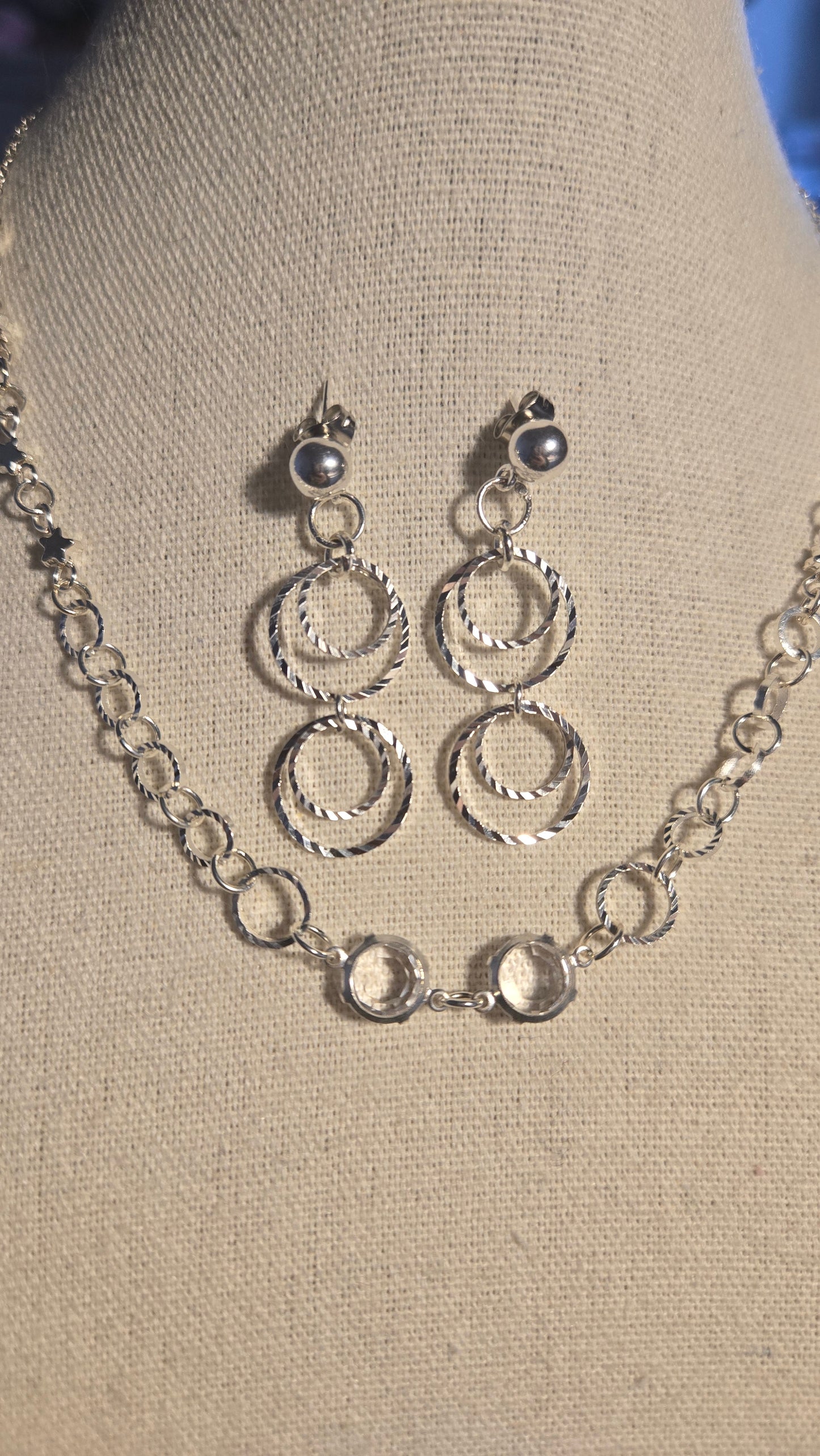 Silver Circle Elegance Set