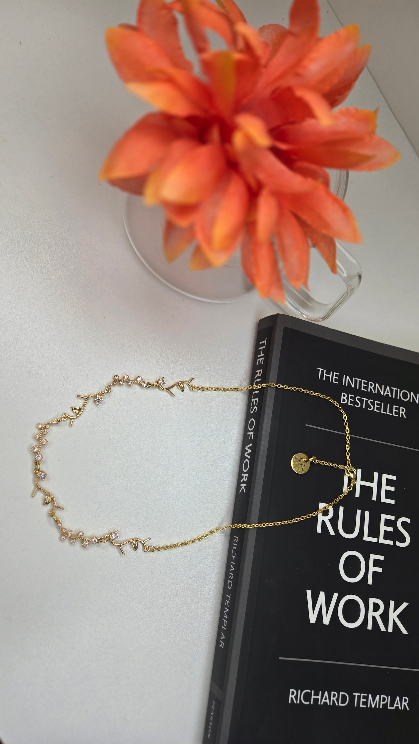 Elegant golden branch necklace with intricate detailing