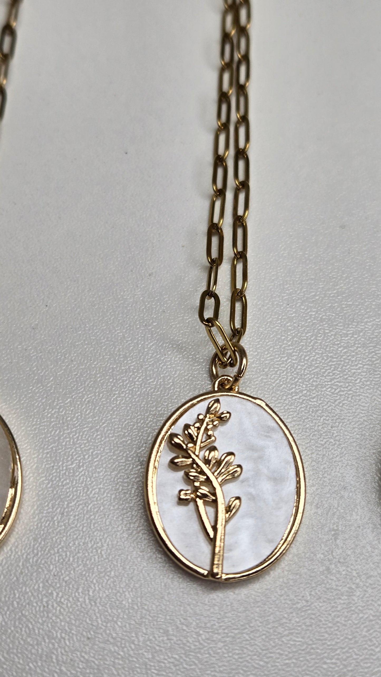 Artistic birth flower necklace for October