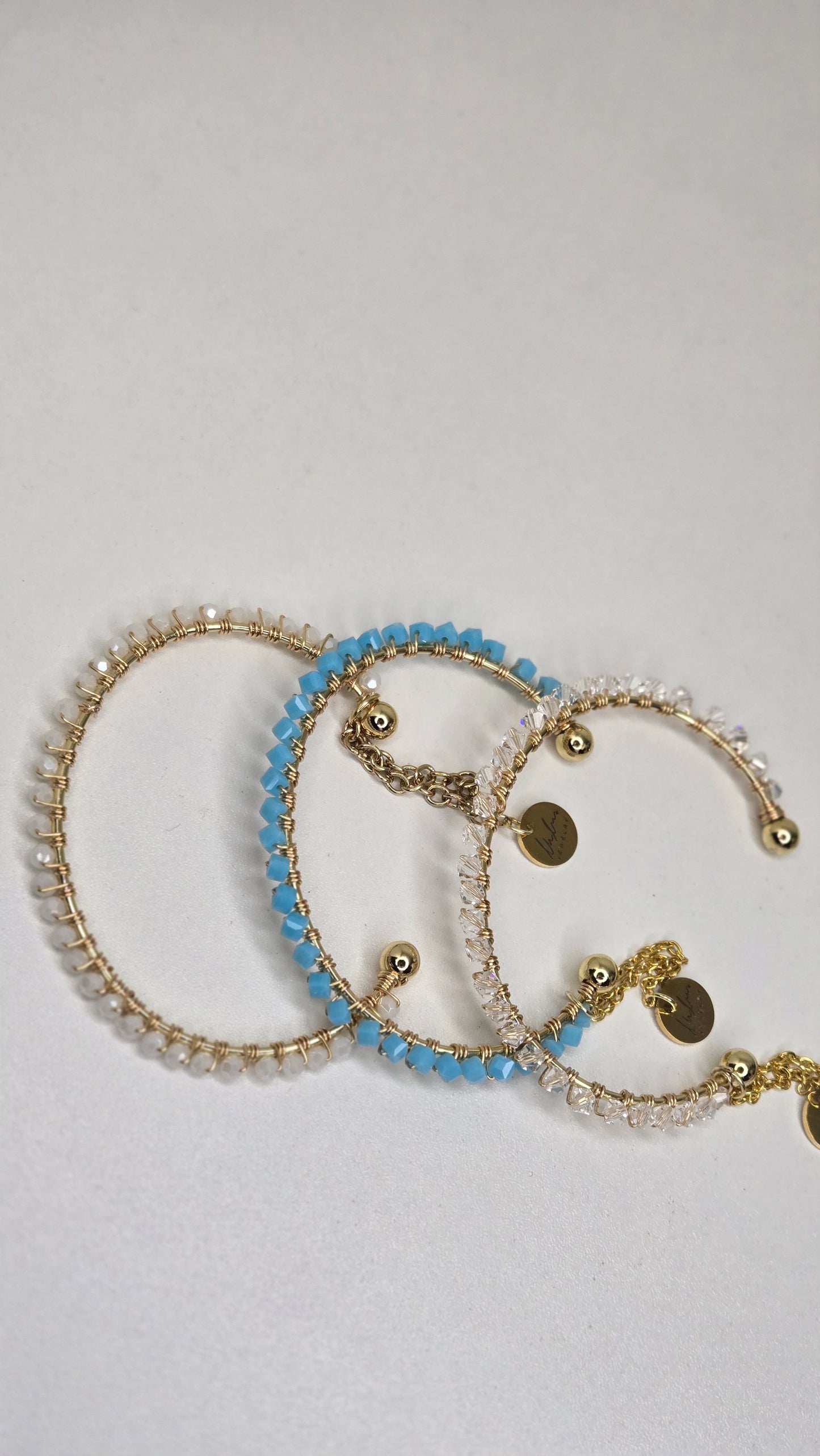 Aura Collection