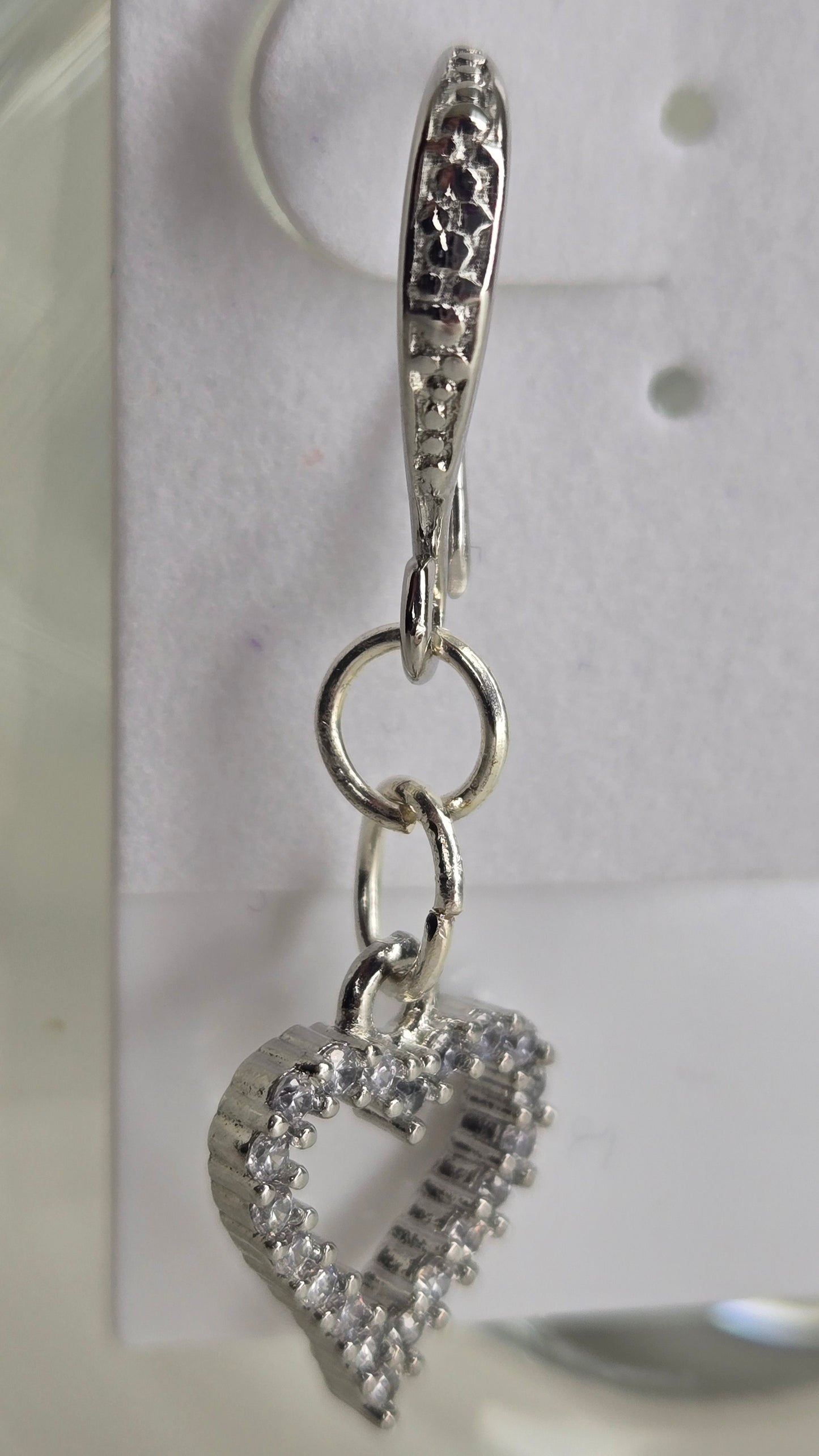 Silver Heart Glow