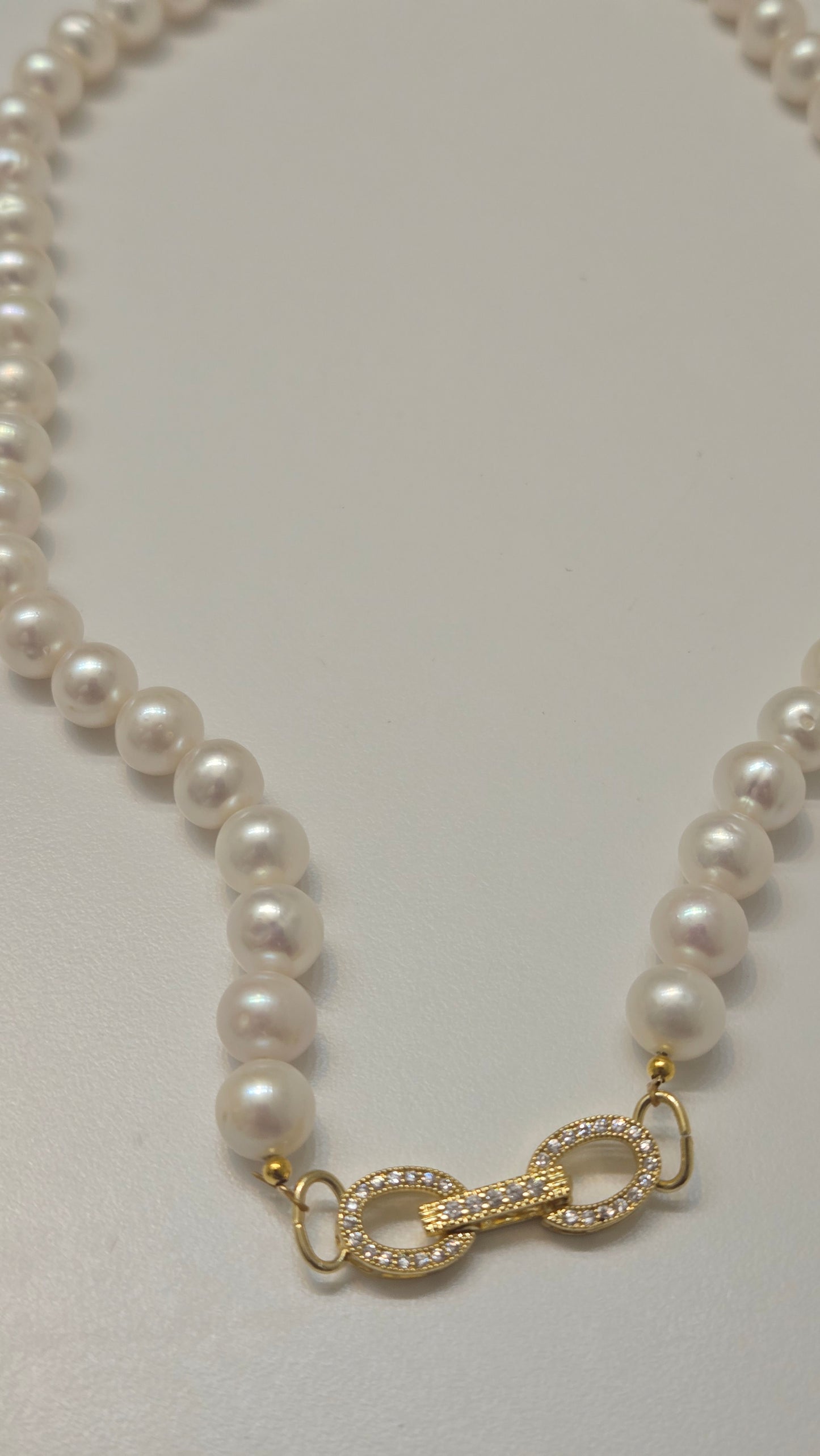 Royal Pearl Necklace