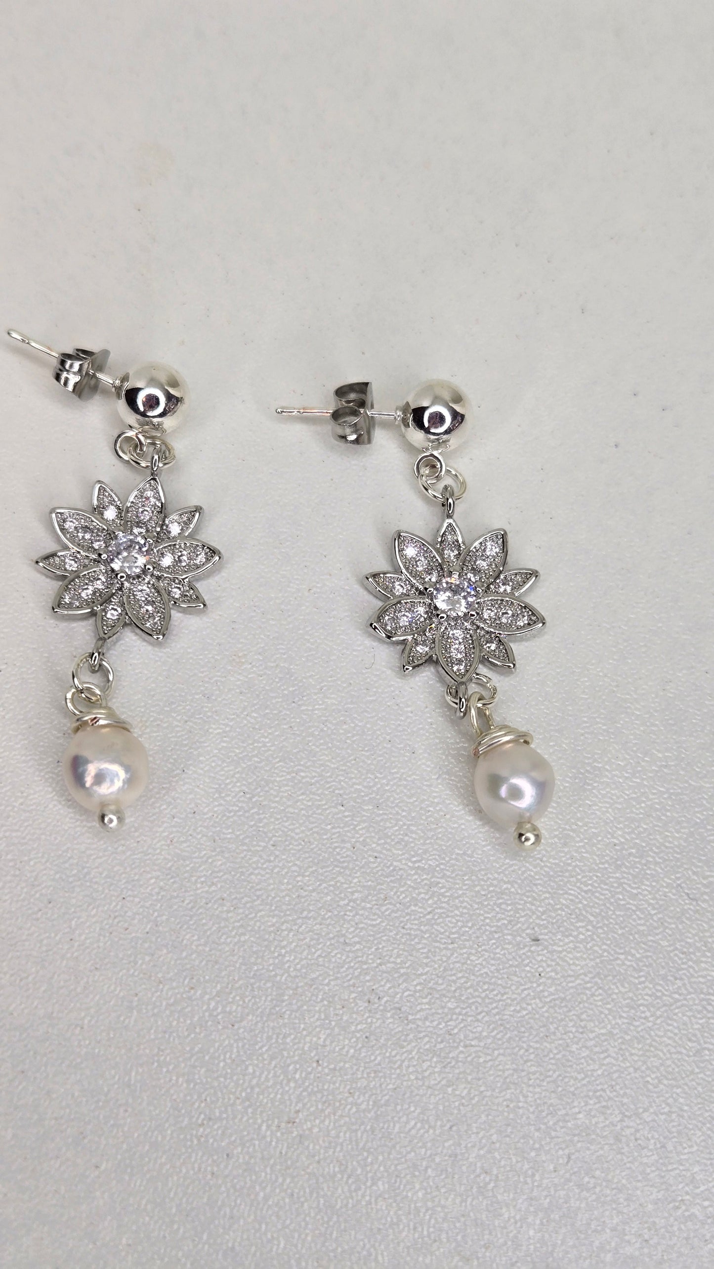 Aurora Pearl Earrings