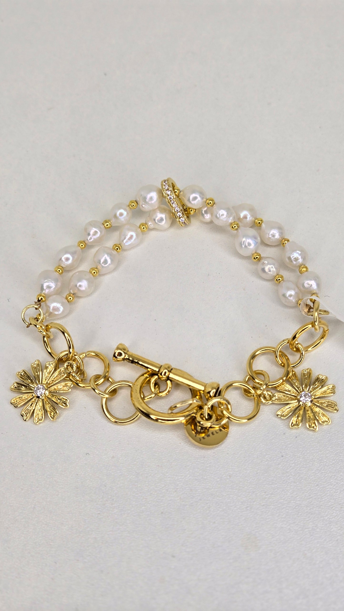 Pearl Daisy Bracelet