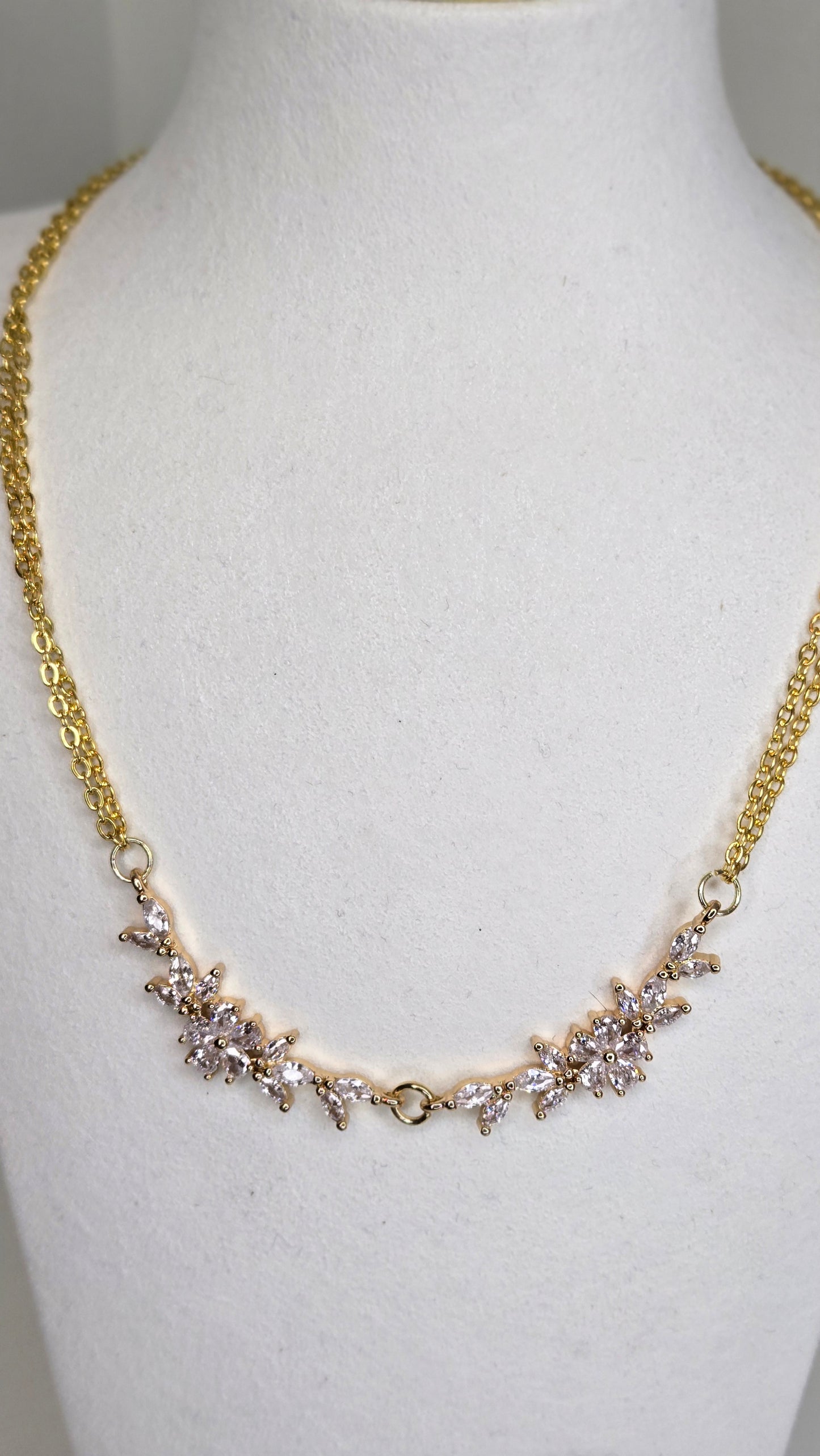 Flora Shine Necklace