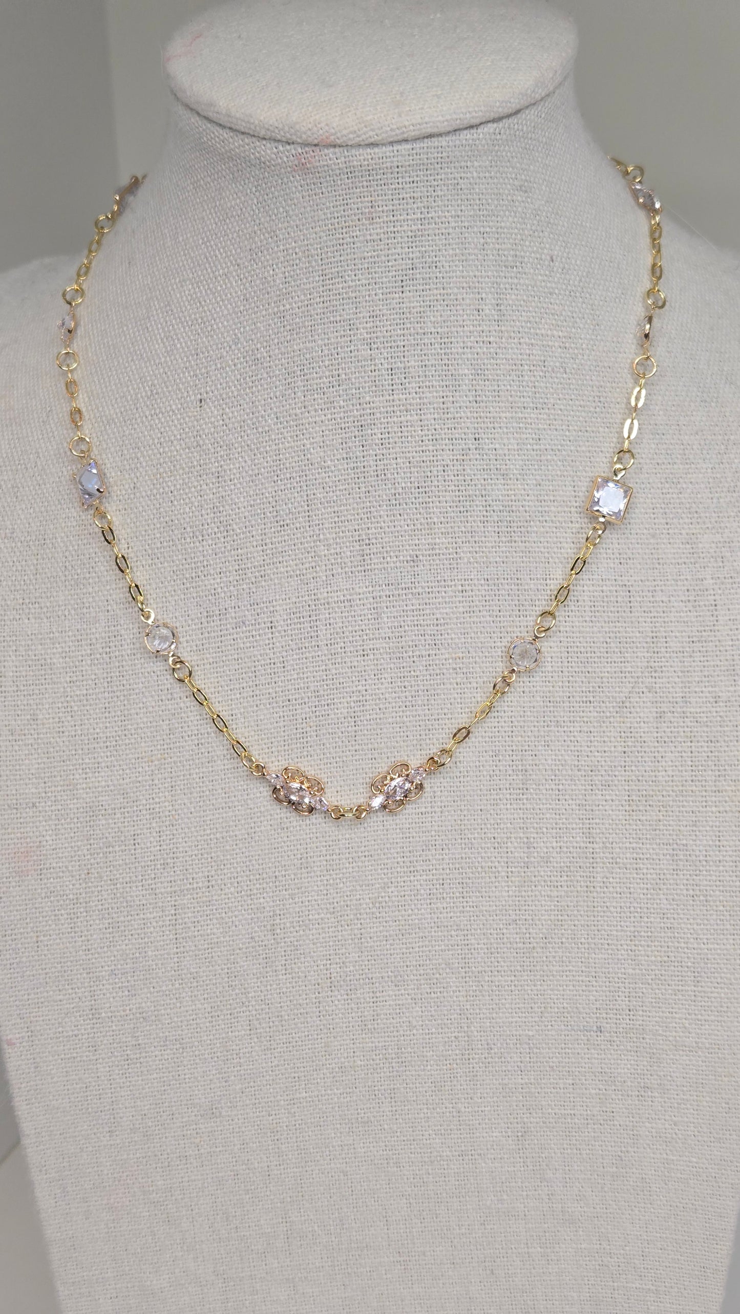 Floral Spark Necklace