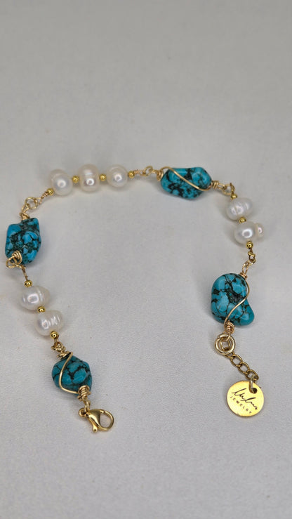 Ocean Pearl Bracelet with turquoise stones, freshwater pearls and gold-tone accents, view 3