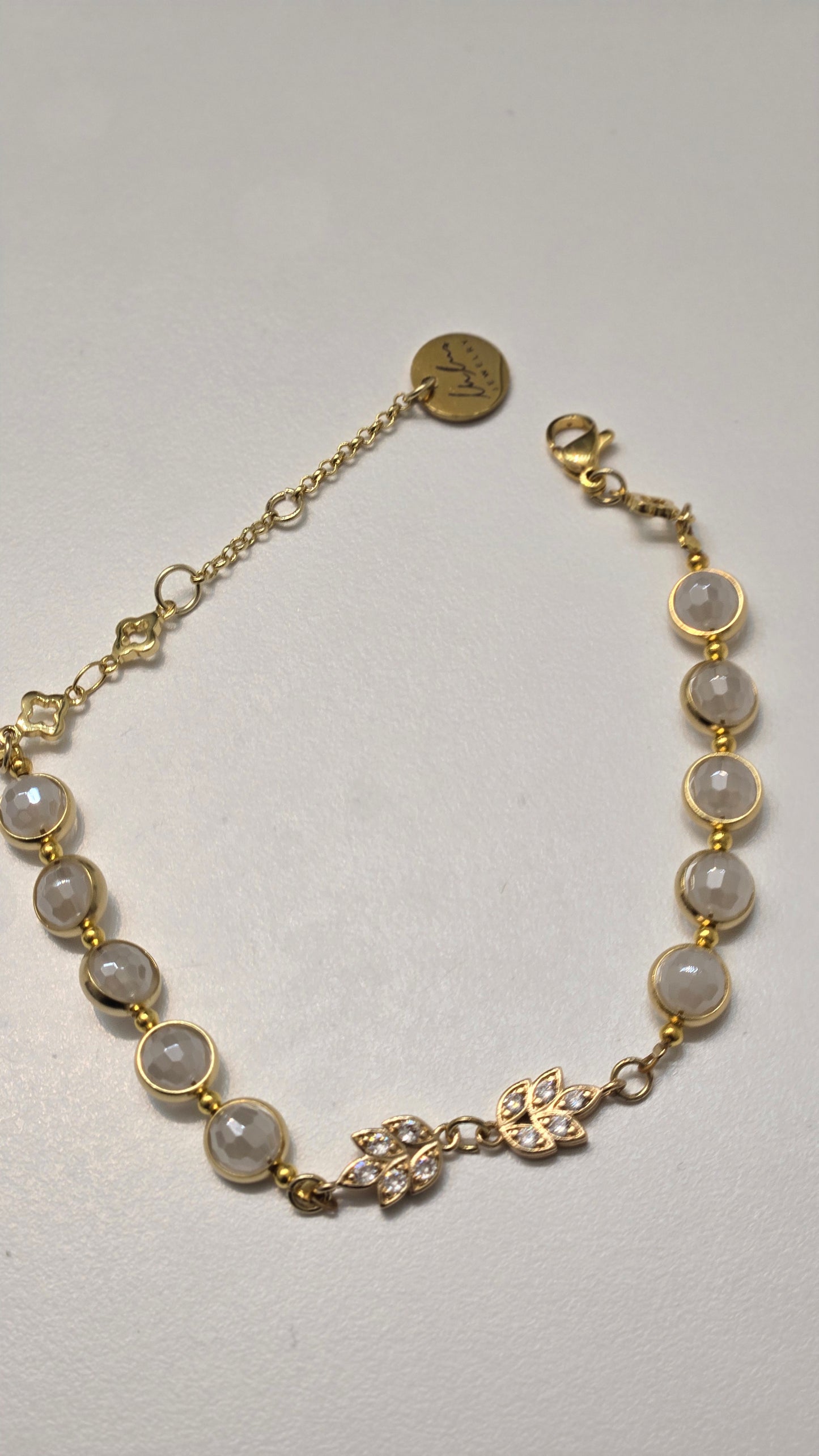 Golden Agate Blossom Bracelet