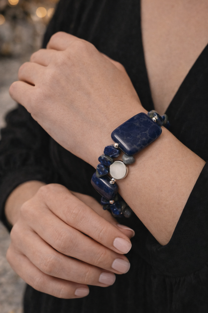 Deep Blue bracelet with natural deep-blue stones, rectangular elements and silver-tone accents