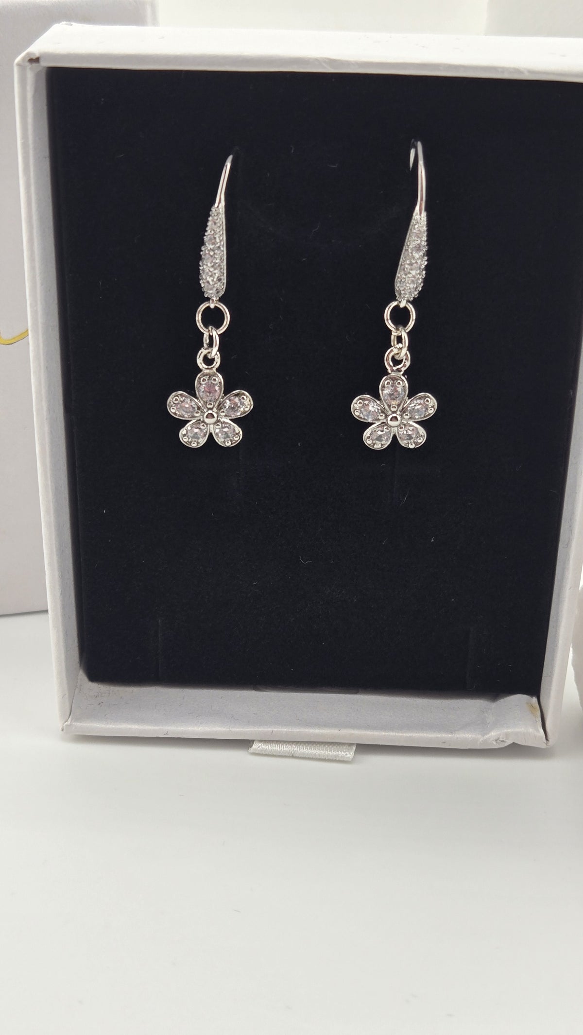 Edelweiss Pavé Earrings shown in the LuluTouch gift box