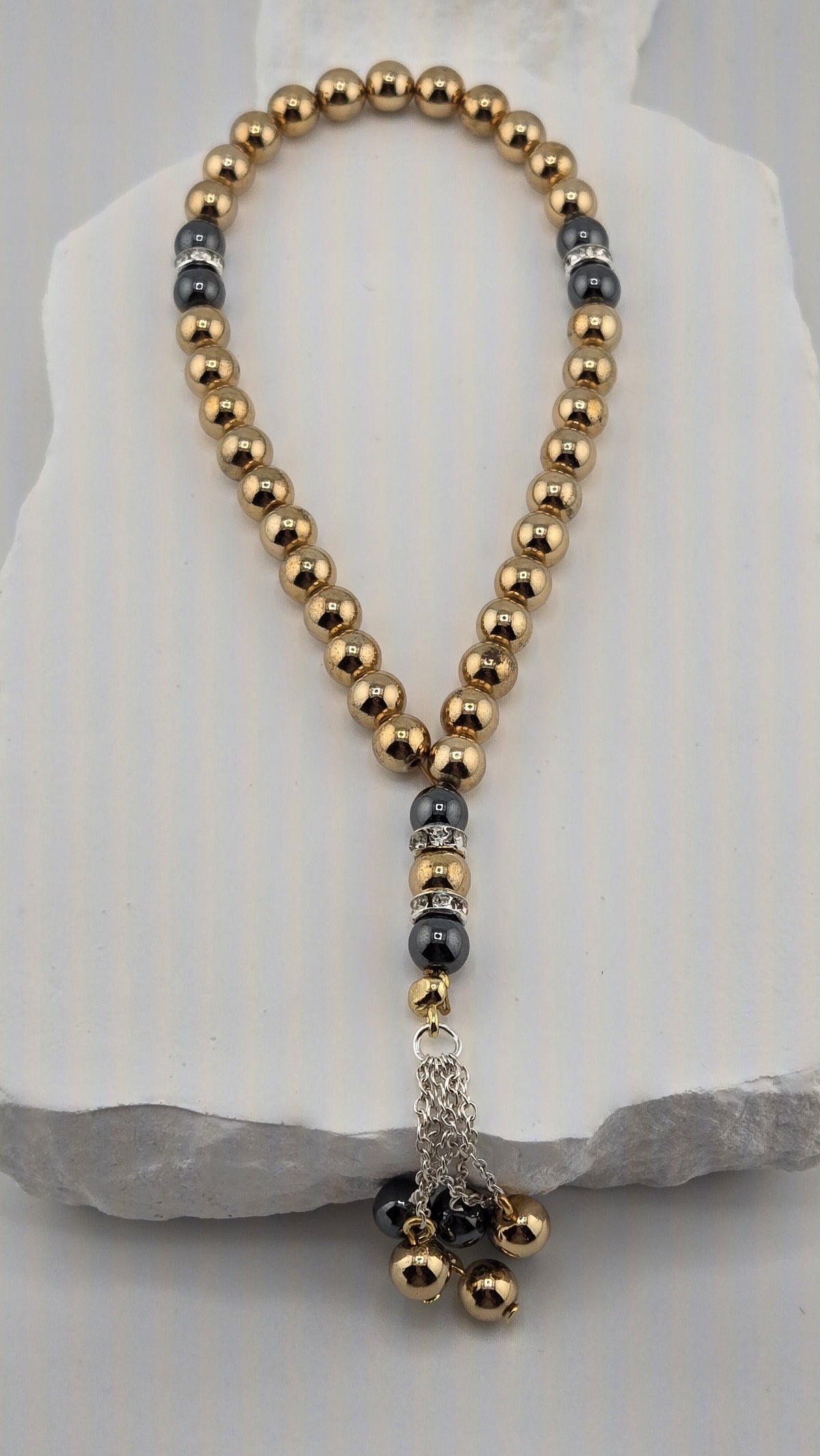 Full length of the Gilded Dusk Tasbih