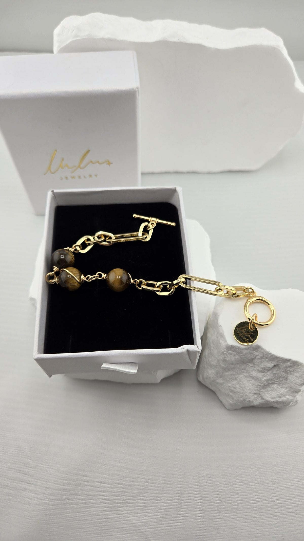 Hazel Paperclip Bracelet in a LuluTouch gift box