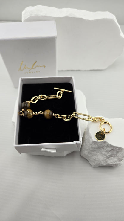 Hazel Paperclip Bracelet in a LuluTouch gift box