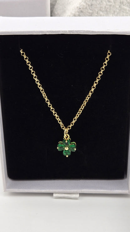 Meadow Clover Necklace in green, four-leaf clover pendant with heart-shaped green stones on a gold-plated chain in a LuluTouch gift box
